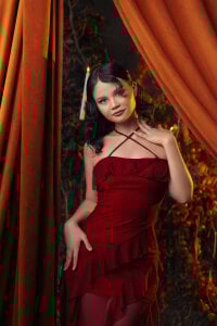 Lady in red👠 de EmilyChaves  Imagens