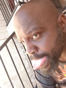 s3ductiv3Sinfultongu3 Playful Pic 3