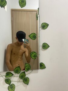 Angel fire 😈🔥 de GREEN_BOYS  2 photos