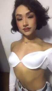 AliDiaz_ Public Pic 4