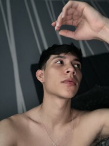 RyanGosslling_ Public Pic 6