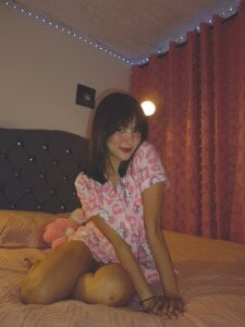 AitanaJhons_ Kitty 🌸 Pic 5