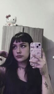 Sara_92 Public Pic 7