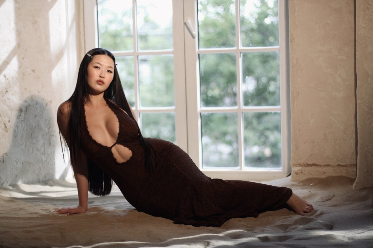 Aiko_Yumi Trending Pic 2362