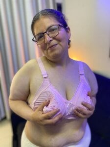 Zdjęcia Linda_banks_ more daring than yesterday:  2