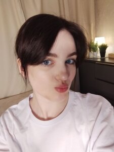 DarylBraddy airkiss lady Foto