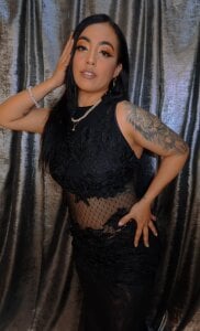 kim_thompson_1 HAPPY NEW YEAR 2026 Pic 5