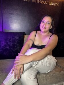 Stacy_Gomez_ Public Poză