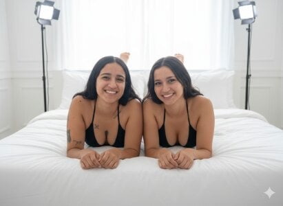 AliceeANDemma sexy girls😍 Pic 2