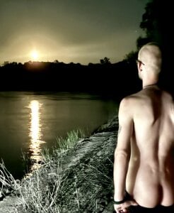 StoneMaverickandGauge Public Foto 3