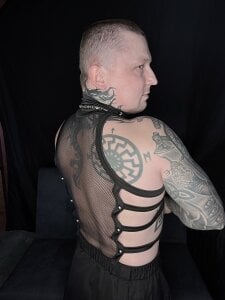 devilWithTats Public Pic 3