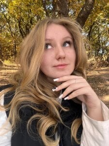 PriscillaPowell end of fall❤ Pic 5