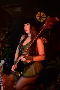 julietaevanns Sexy Hallowen 😈🎃 Pic 4