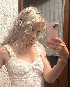 yourlileve Public Pic