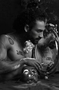 Romeocolin kullanıcısının BLACK SENSUAL AND WHITE 🖤🤍 albümü -  2 fotoğraf