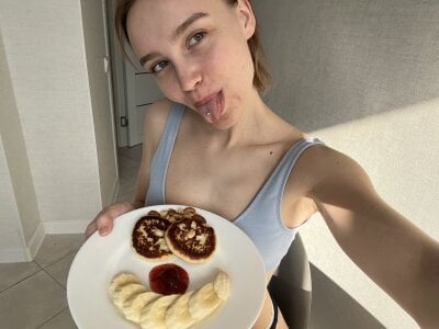 Lolatatee's XXX Nude Photo 6