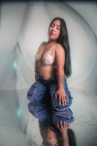 Session 4 - MIRROR de Noa_Baker  8 Imagens