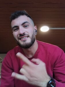 RooftopClimber Public Pic 4