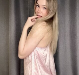 AnnAbbey Keep looking… I can feel when you can’t look away Pic 7