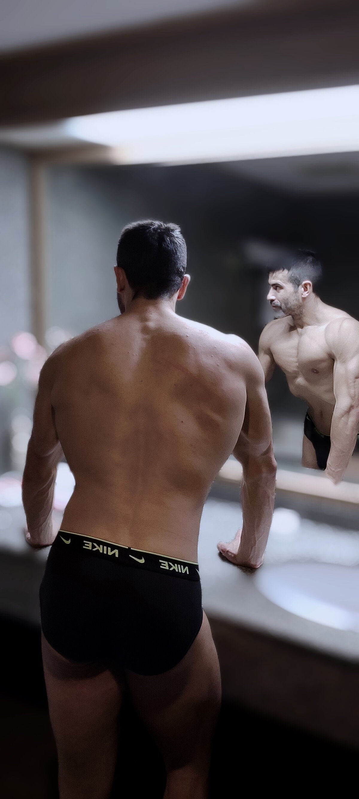 ภาพที่กำลังนิยมของ latinoo23bom  779