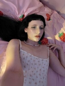 MiraJades Public Pic 4