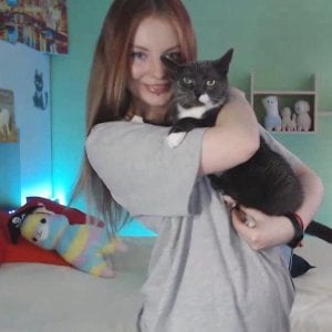 Cuddle_Cat