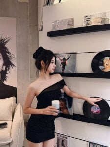 肉肉 de cdyyds-01  3 photos