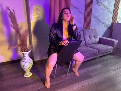 Flirt mode activated 😘🌸 de Leonis-O  3 Imagens