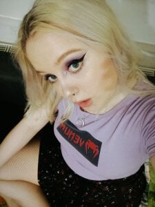 RosesThomas Public Pic 4