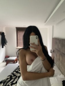 AllysonGreys GOOD MORNING MI AMOR Pic 4