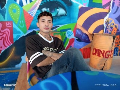 Wall_ee- Public Kuva 3