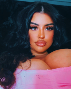 Curvybabesxxo Public Pic 3