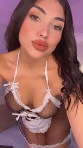 maid show de _brenda_becker  2 photos