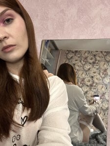 stayhomegirl Public Gambar 5