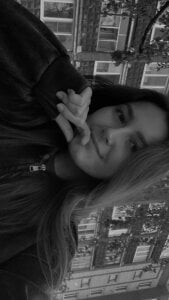 AmillyCarter selfies Pic