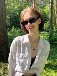 Chrissy_Joyful Public Pic 6