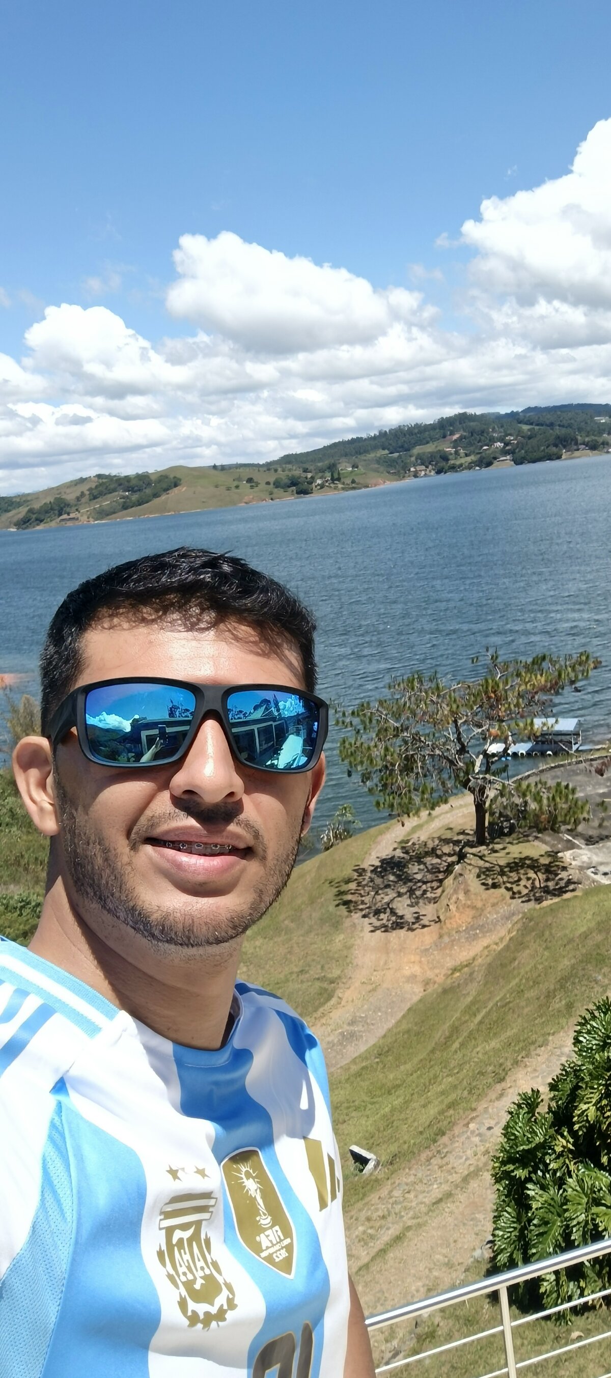 Hideintheoffice immagine di tendenza 5558