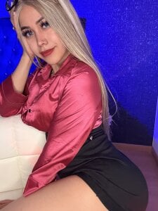 luciana_hunters your secretary Pic 3