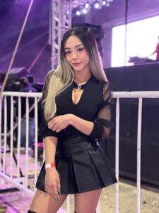 Public de Sara____Sao  3 photos