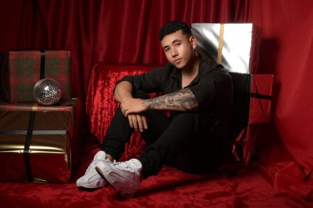 Draven_Marceaux🎄​sexy christmas🎄​ Bild 2