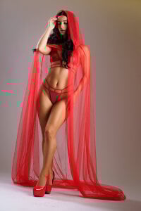 Red Hood, No Innocence de AlishaSuarez Foto 4