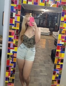 Lubs_3100's Sunshine Sex Photo 3