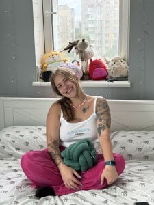 ElaraBloom Public Pic 4