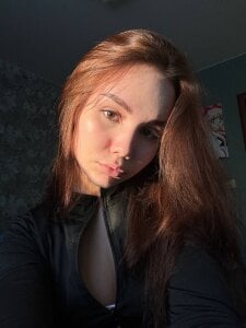 RebelLuna Public Foto 4