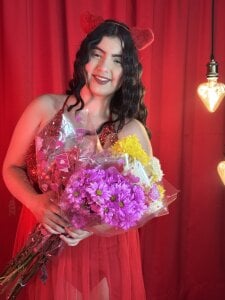 AnithaaYork Be my Valentine 💖 Bilde 4