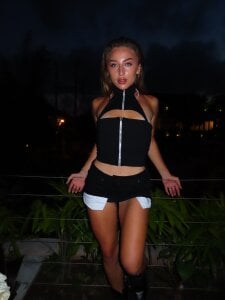 ViviNoir kullanıcısının Naughty albümü -  4 fotoğraf