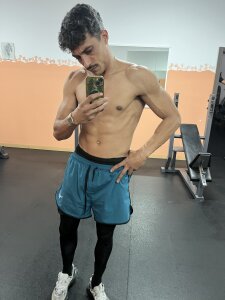 Creyes792 Public Pic 2