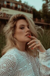 Lilith_blondy