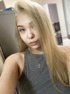 LanaDreamX Public Gambar