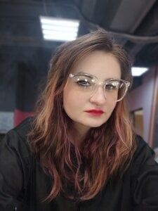 InaraReynolds Public Pic 3